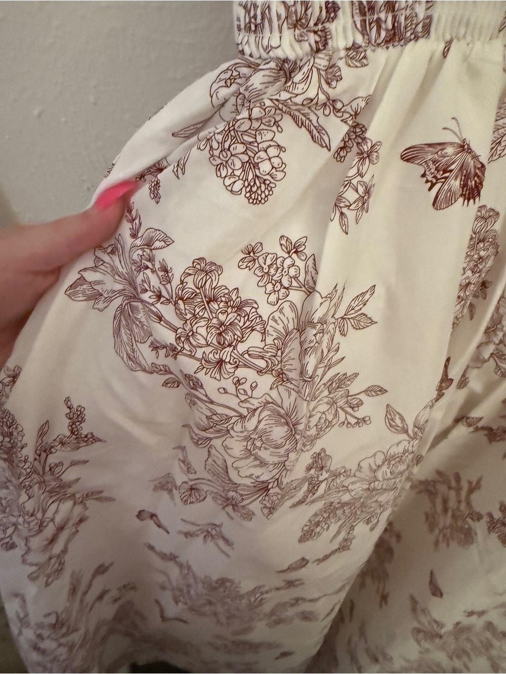 White and Burgundy Toile/Cottagecore Floral Print Midi Dress - Picture 7 of 7